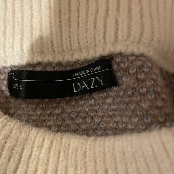 Dazy size S argyle sweater - Picture 6 of 6